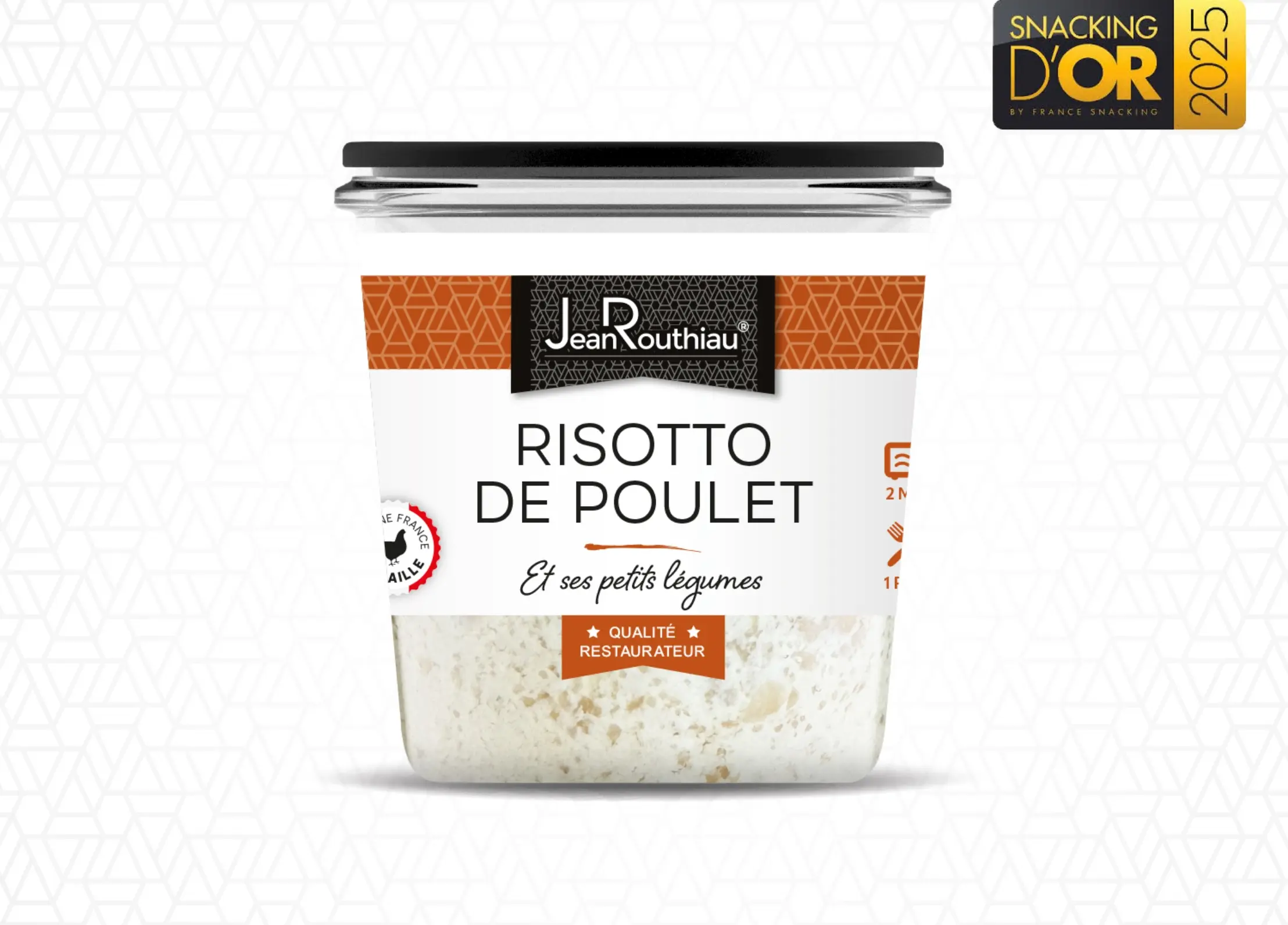 Packshot du bocal Jean Routhiau Risotto de Poulet lauréat du Snacking d'Or 2025 by France Snacking, étiquette et packaging conçus par Tchak Studio